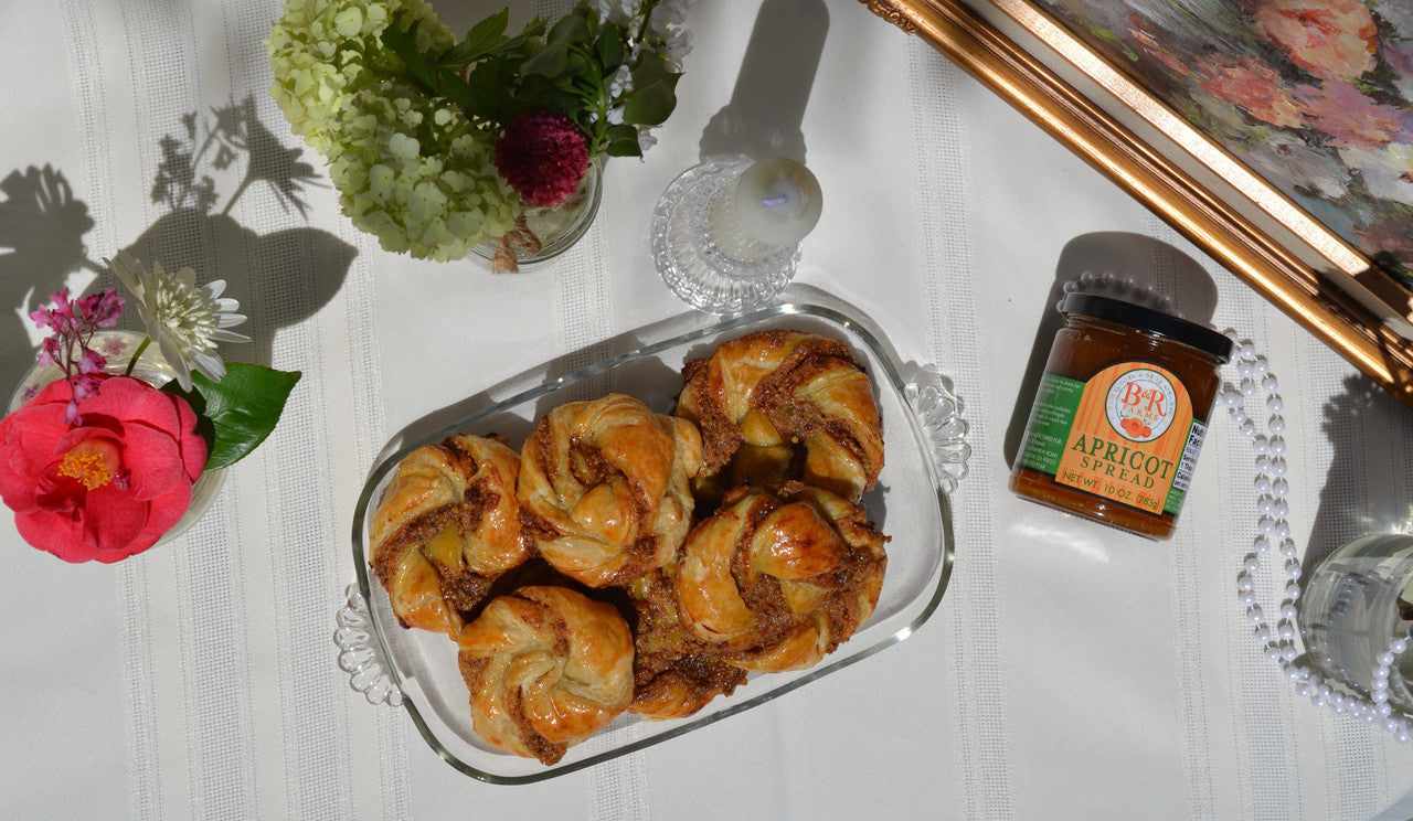 Pistachio Honey Baklava Rolls